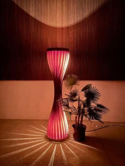 Schwedische Stehlampe aus Kiefernholz von Hans-Agne Jakobsson für Ab Markaryd, 1960er