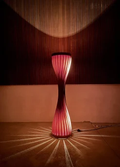 Schwedische Stehlampe aus Kiefernholz von Hans-Agne Jakobsson für Ab Markaryd, 1960er