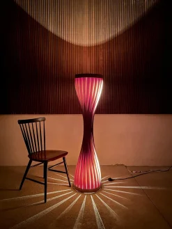 Schwedische Stehlampe aus Kiefernholz von Hans-Agne Jakobsson für Ab Markaryd, 1960er