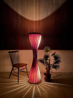 Schwedische Stehlampe aus Kiefernholz von Hans-Agne Jakobsson für Ab Markaryd, 1960er