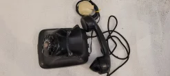 Schwedisches Vintage Telefon aus Bakelit, Ericsson zugeschrieben, 1950er