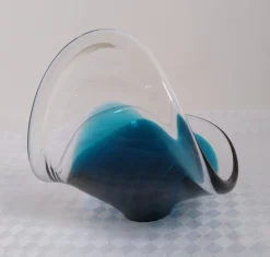 Schwedische Vintage Coquille Art Glasschale von Flygsfors, 1960er