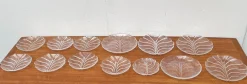 Schwedische Vintage Eden Glasteller von Lars Hellsten für Orrefors, 1970er, 13 Set
