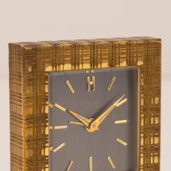 Schweizer Vintage Tischuhr aus vergoldetem Messing von Hermès, 1960er