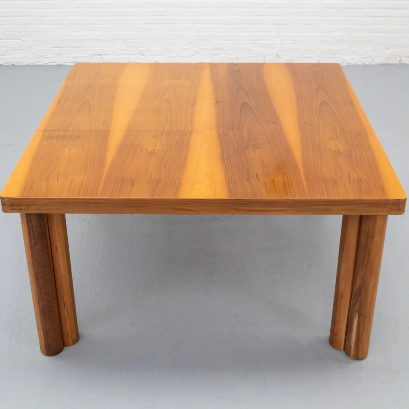 Scuderia Esstisch von Carlo Scarpa für Bernini, 1970er