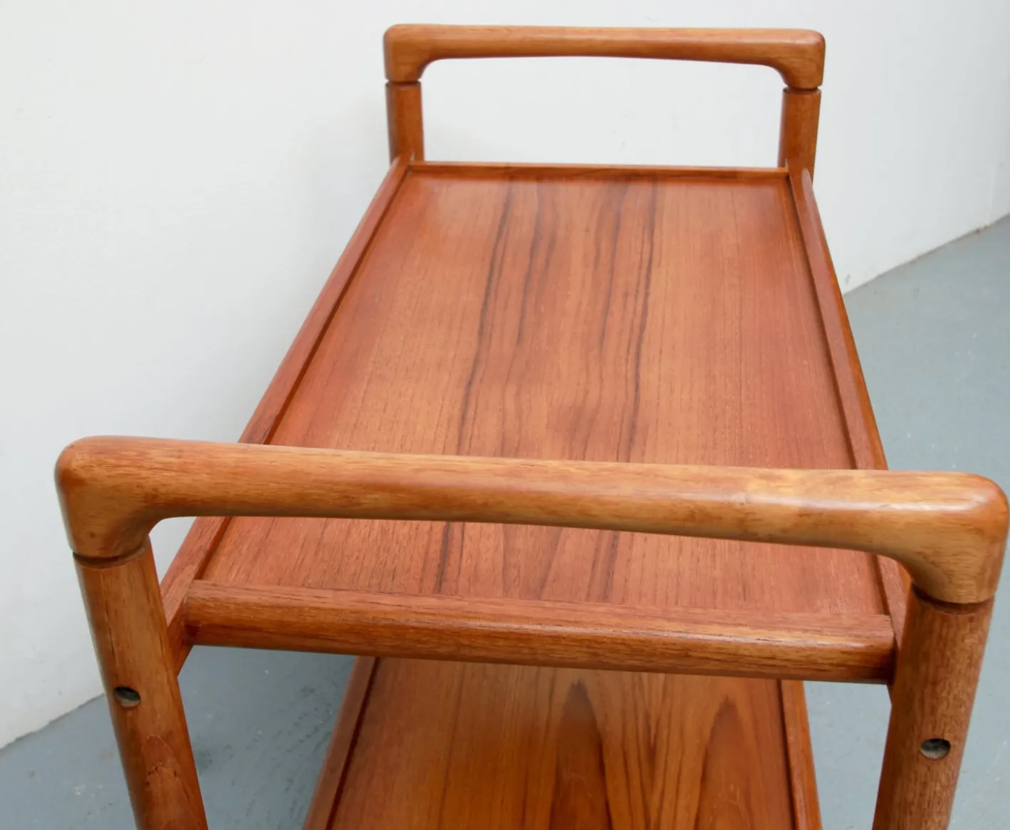 Servierwagen aus Teak von Dyrlund, 1970er