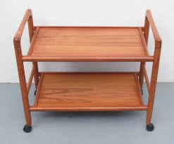 Servierwagen aus Teak von Dyrlund, 1970er
