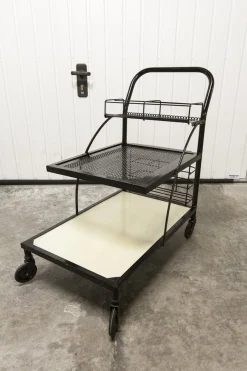 Servierwagen im Stil von Matégot, 1960er