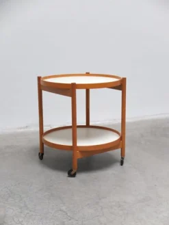 Servierwagen mit wendbaren Tabletts von Hans Bølling für Torben Ørskov, 1960er