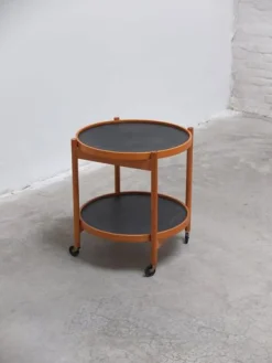 Servierwagen mit wendbaren Tabletts von Hans Bølling für Torben Ørskov, 1960er