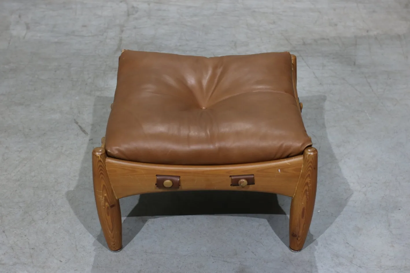 Set aus Sheriff Sessel und Fußhocker von Sergio Rodrigues für ISA, 1960er