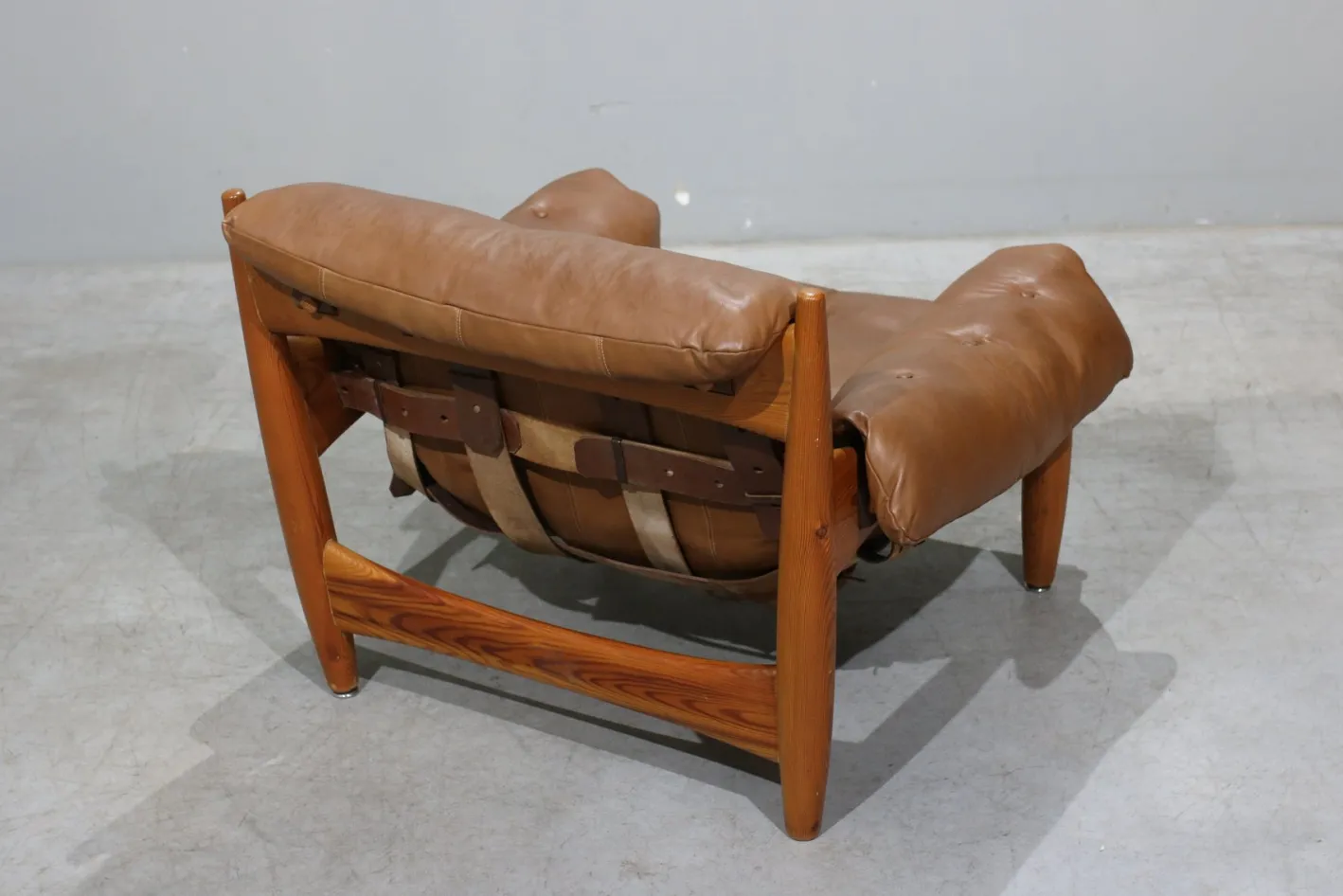 Set aus Sheriff Sessel und Fußhocker von Sergio Rodrigues für ISA, 1960er
