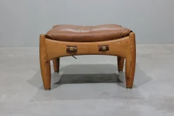 Set aus Sheriff Sessel und Fußhocker von Sergio Rodrigues für ISA, 1960er