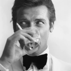 Shaken Not Stirred, 1968, Fotografie auf Papier