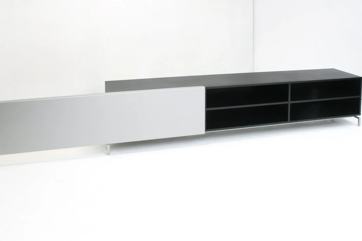 Sideboard aus der Slide Serie von Shigeru Uchida für Pastoe