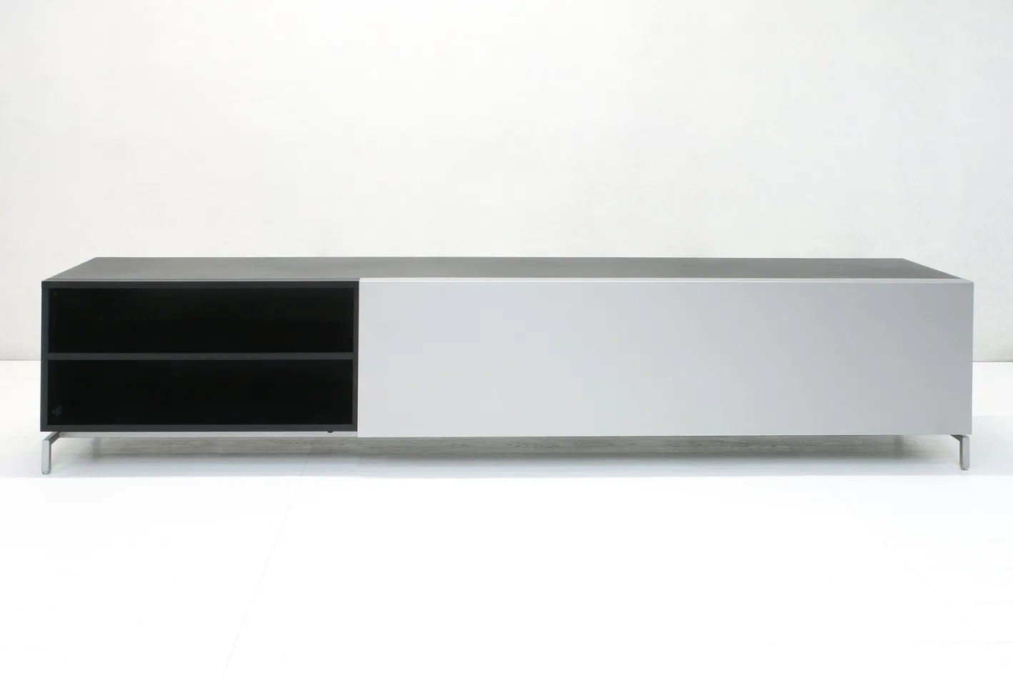 Sideboard aus der Slide Serie von Shigeru Uchida für Pastoe