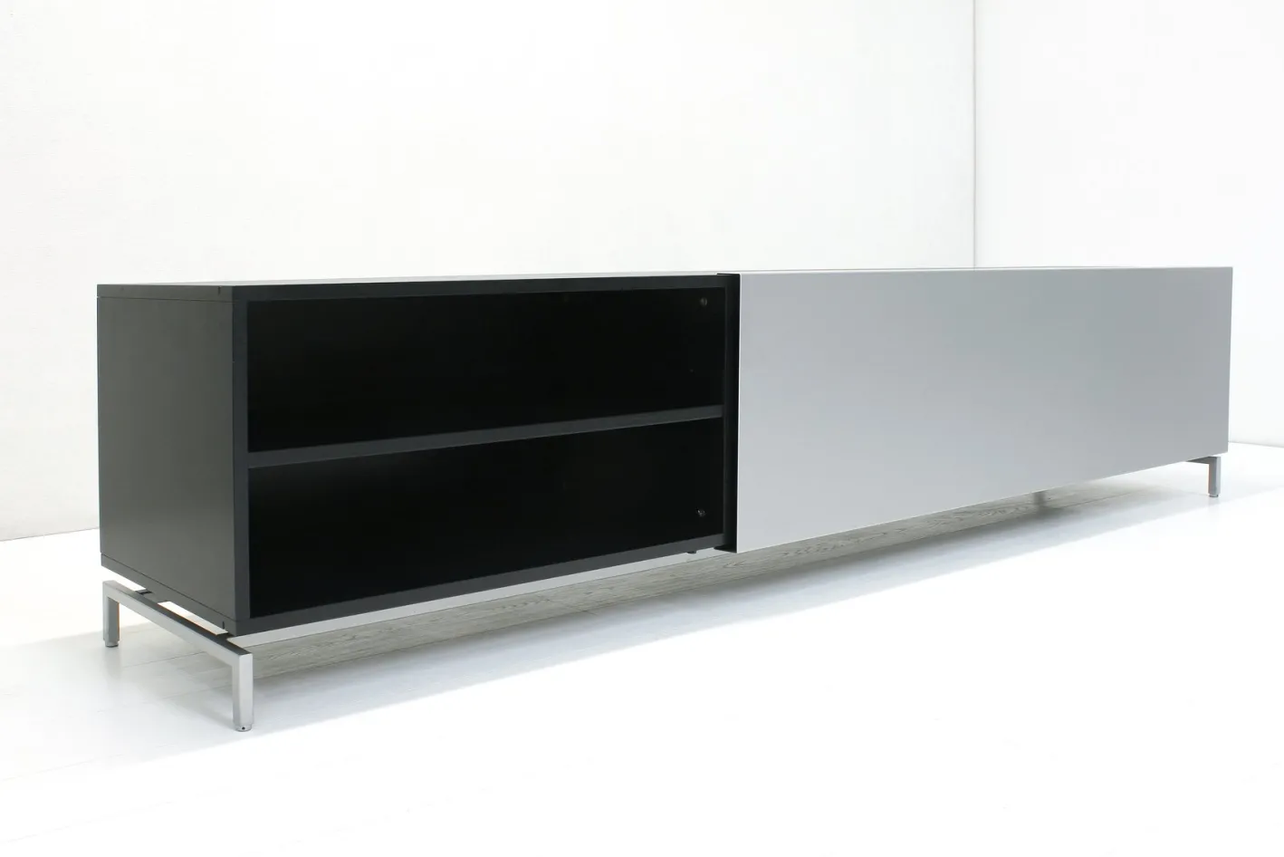 Sideboard aus der Slide Serie von Shigeru Uchida für Pastoe