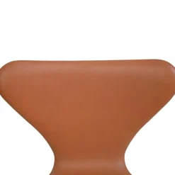 Sieben Stühle aus Nussholz und Leder von Arne Jacobsen, 1970er, 6er Set