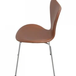 Sieben Stühle aus Nussholz und Leder von Arne Jacobsen, 1970er, 6er Set