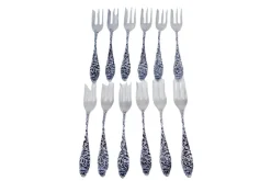 Silberne Kuchengabeln mit erhabenen Griffen und Pflanzenmotiven, 12 . Set