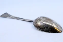 Silberner Souvenirlöffel mit geprägtem Birmingham-Symbol