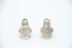 Silberne Salz- und Pfefferstreuer, 2er Set