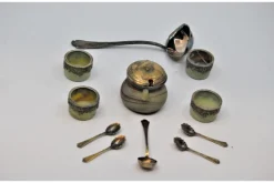 Silberne Salz- und Pfefferstreuer mit Glaskernen und Löffeln, 11er Set