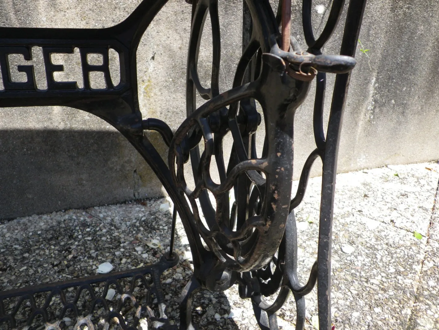 Singer Nähmaschine mit Beleuchtung, 1928