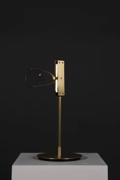 Single Lens Tischlampe von Object Density