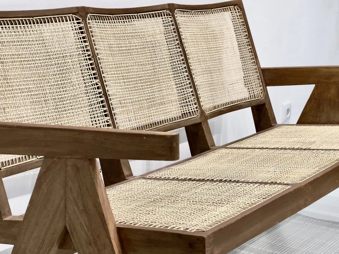 3-Sitzer Bank Sofa von Pierre Jeanneret, Indien, 1956