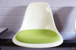 4-Sitzer Bank von Charles & Ray Eames für Vitra, 1970er