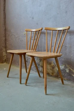 Skandinavische Esszimmerstühle aus Holz, 1950er, 2er Set