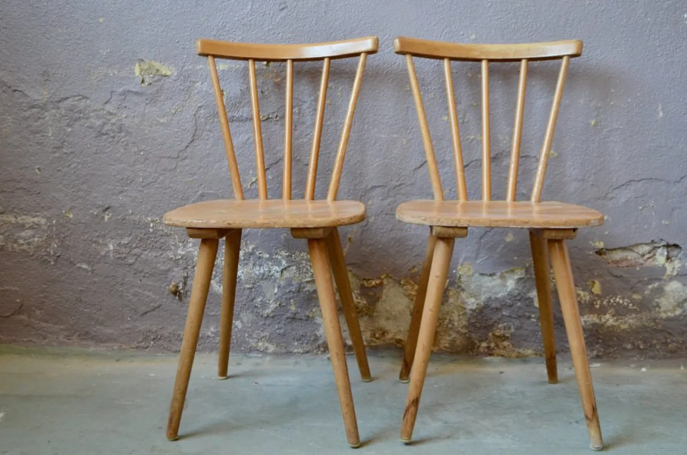 Skandinavische Esszimmerstühle aus Holz, 1950er, 2er Set