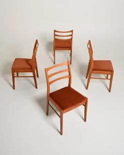 Skandinavische Esszimmerstühle aus Teak, 1960er, 4er Set
