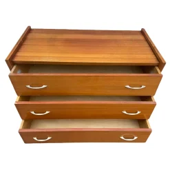 Skandinavische Kommode mit 3 Schubladen, 1960er