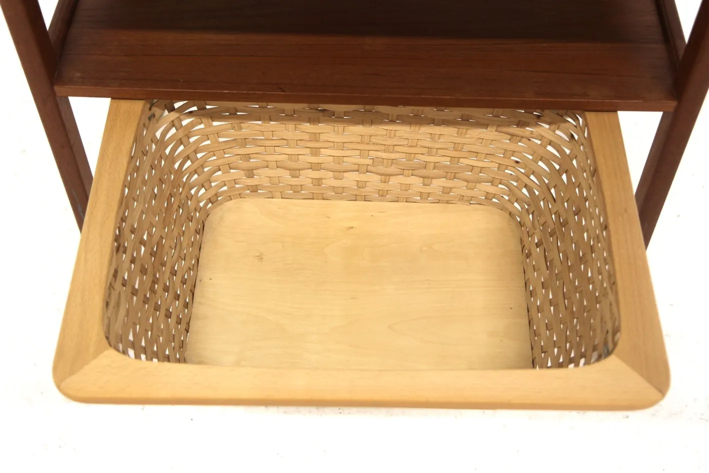 Skandinavischer Arbeitstisch aus Teak & Rattan, Schweden, 1960er