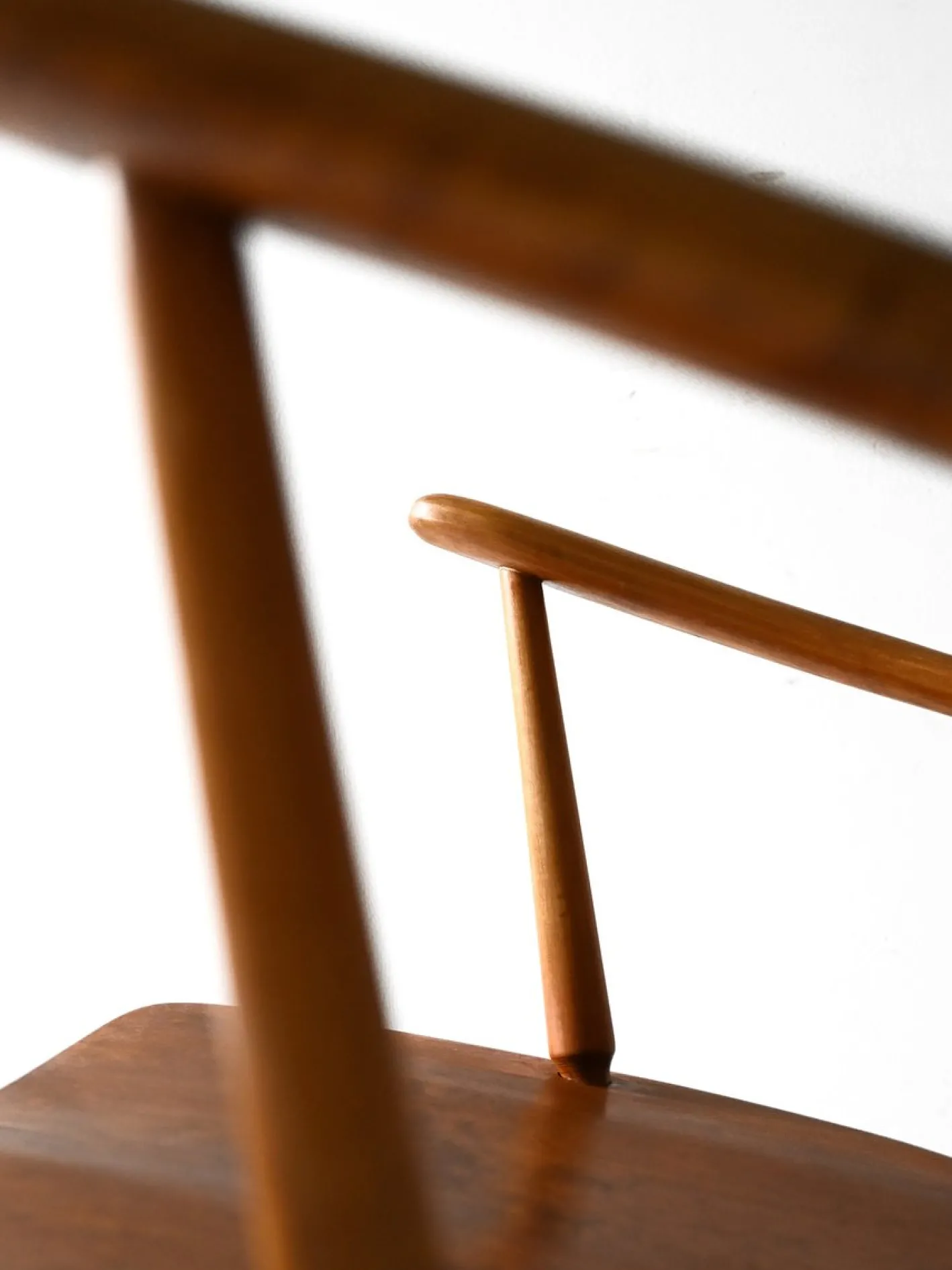 Skandinavischer Schaukelstuhl aus Buche & Teak, 1960er