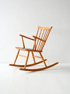 Skandinavischer Schaukelstuhl aus Buche & Teak, 1960er