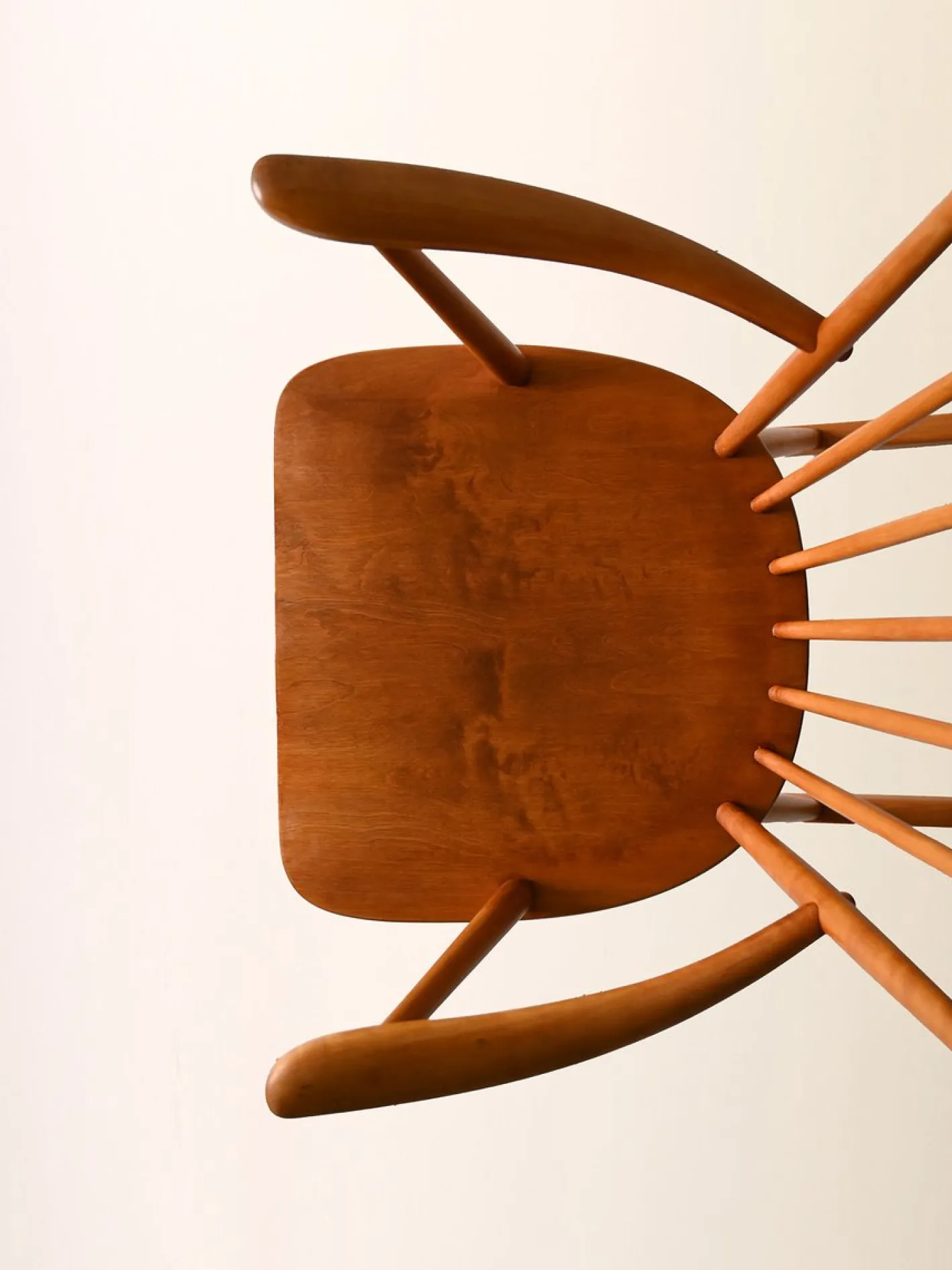 Skandinavischer Schaukelstuhl aus Buche & Teak, 1960er