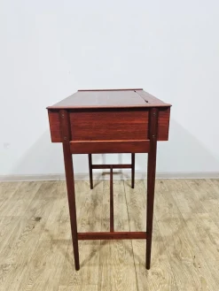 Skandinavischer Vintage Frisiertisch aus Teak, 1960er