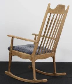 Skandinavischer Vintage Schaukelstuhl aus Eiche & Leder von Henning Kjærnulf, 1970er