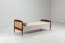 Skandinavisches Daybed aus Teak und Rohr, Dänemark, 1960