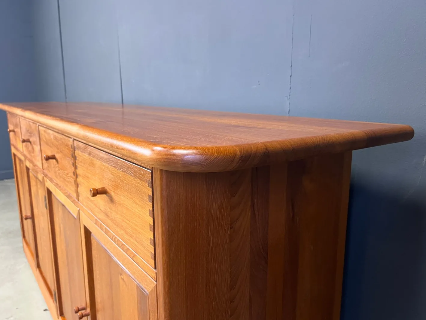 Skandinavisches Mid-Century Sideboard von Soren Nissen & Ebbe Gehl, 1970er