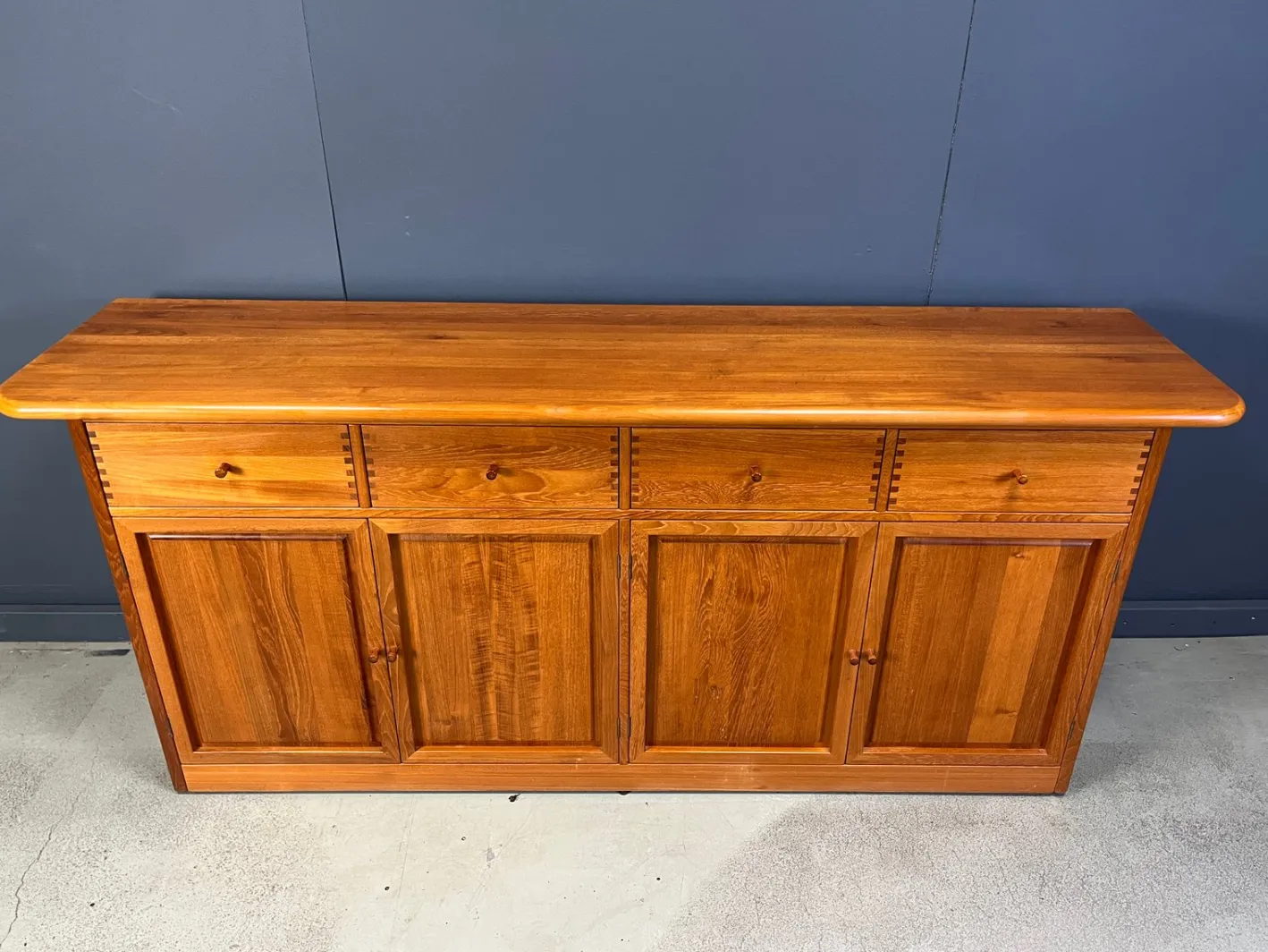 Skandinavisches Mid-Century Sideboard von Soren Nissen & Ebbe Gehl, 1970er