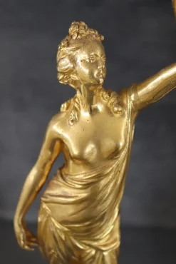 Skulpturale Figuren, Vergoldete Bronze auf Alabastersockel, Frühes 20. Jh., 2er Set