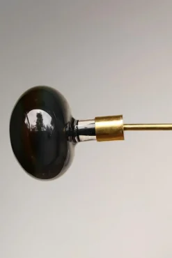 Skulpturale Leuchte Nr. 131 aus mundgeblasenem Glas & Messing von Milla Vaahtera