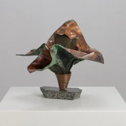 Skulpturale Vase aus Kupfer von Bart Van Bekhoven, Niederlande, 1980er