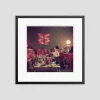 Slim Aarons, Capote at Home, Druck auf Fotopapier, Gerahmt