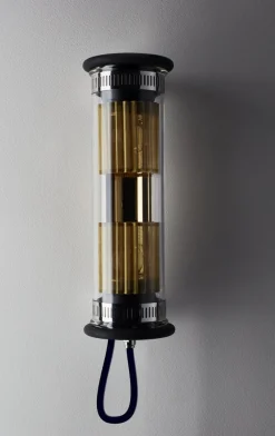 Small in the Tube Gold Wandlampe von Dominique Perrault & Gaëlle Lauriot-Prévost