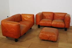 Sofas und Poufs aus Orangefarbenem Leder Marius & Marius von Mario Marenco für Arflex, 1970er, 3er Set